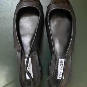 Steve Madden Black Slingback Flats